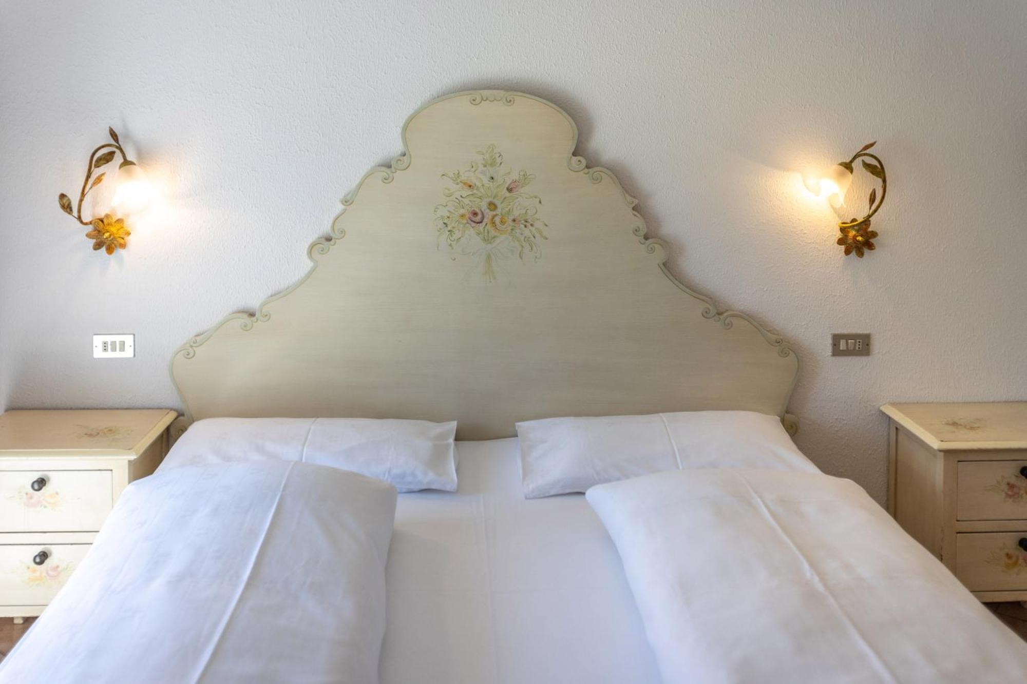 Hotel Villa Margherita 리몬네술가르다 외부 사진
