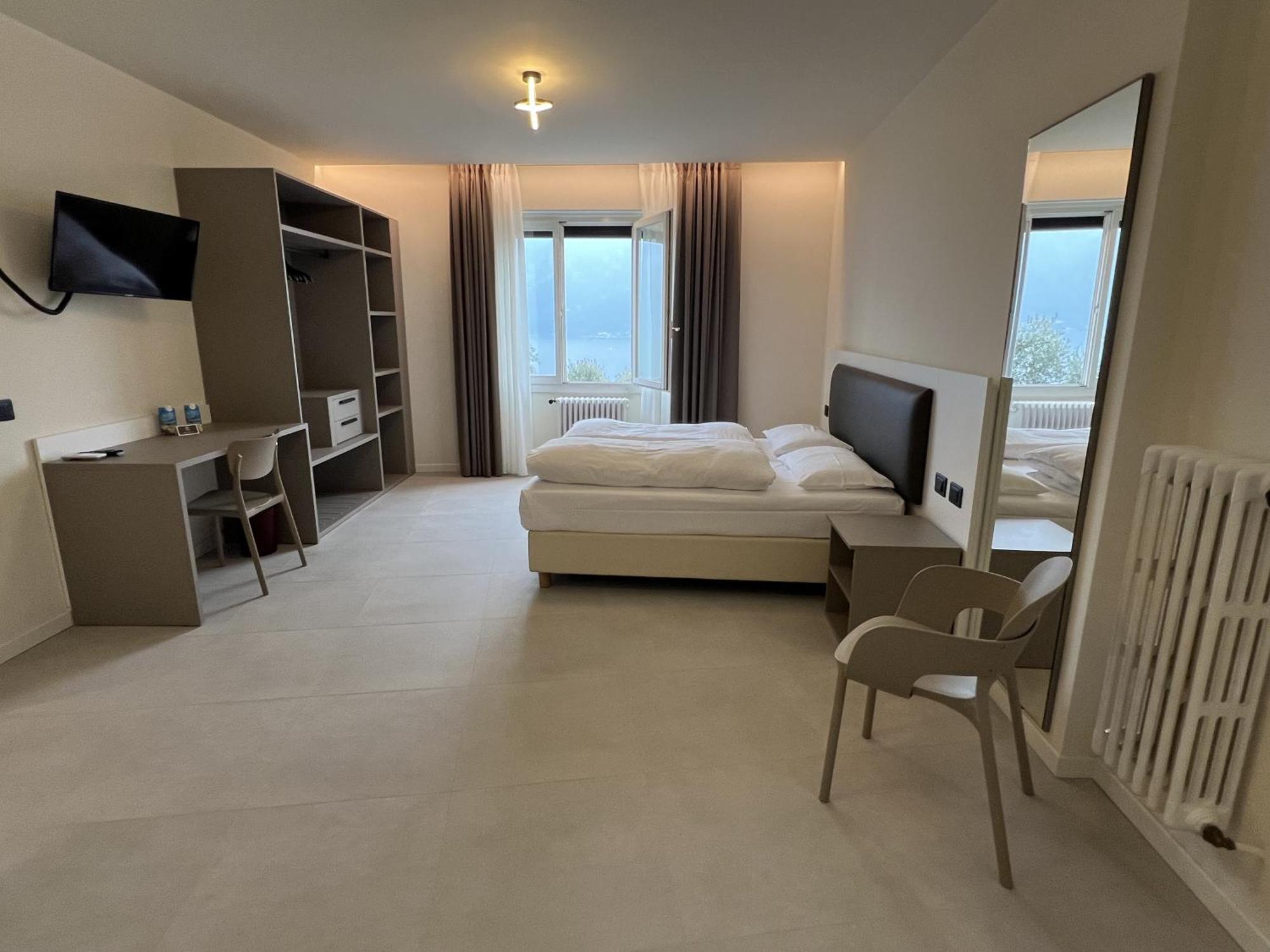 Hotel Villa Margherita 리몬네술가르다 외부 사진