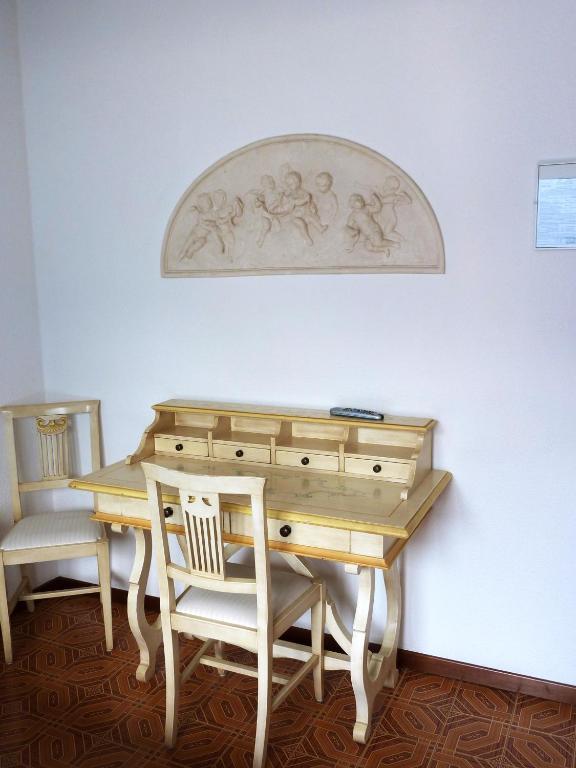 Hotel Villa Margherita 리몬네술가르다 객실 사진
