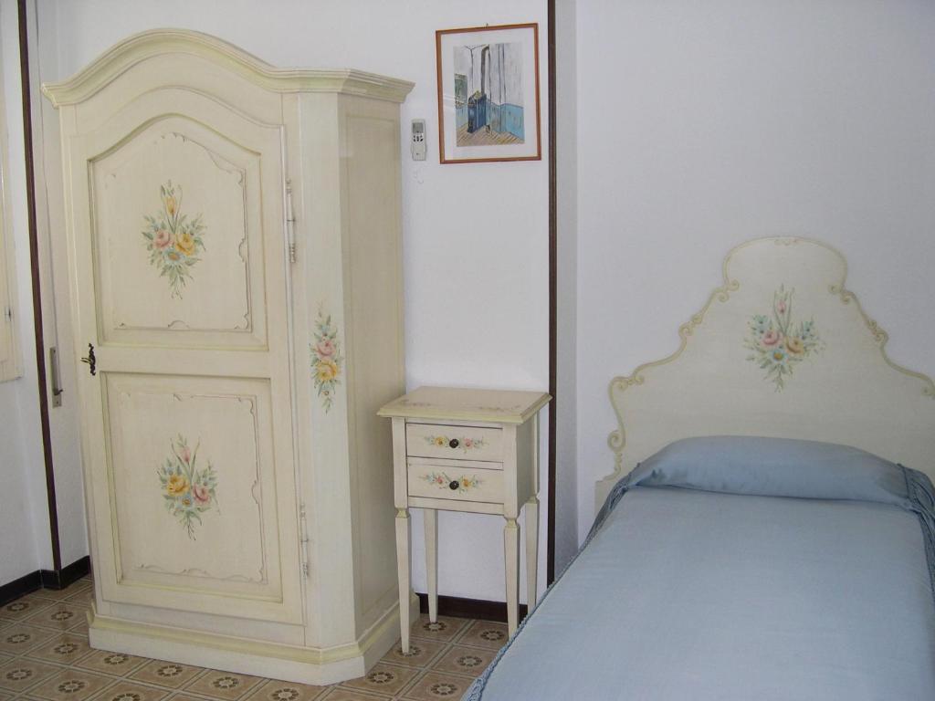 Hotel Villa Margherita 리몬네술가르다 객실 사진